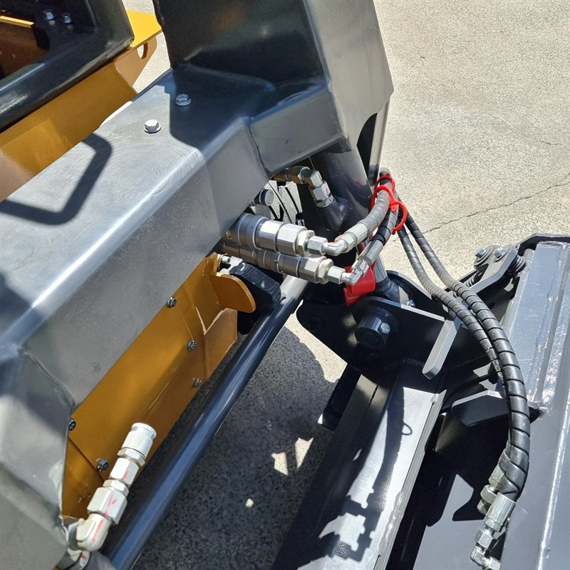 AS25GW Skid Steers image 8