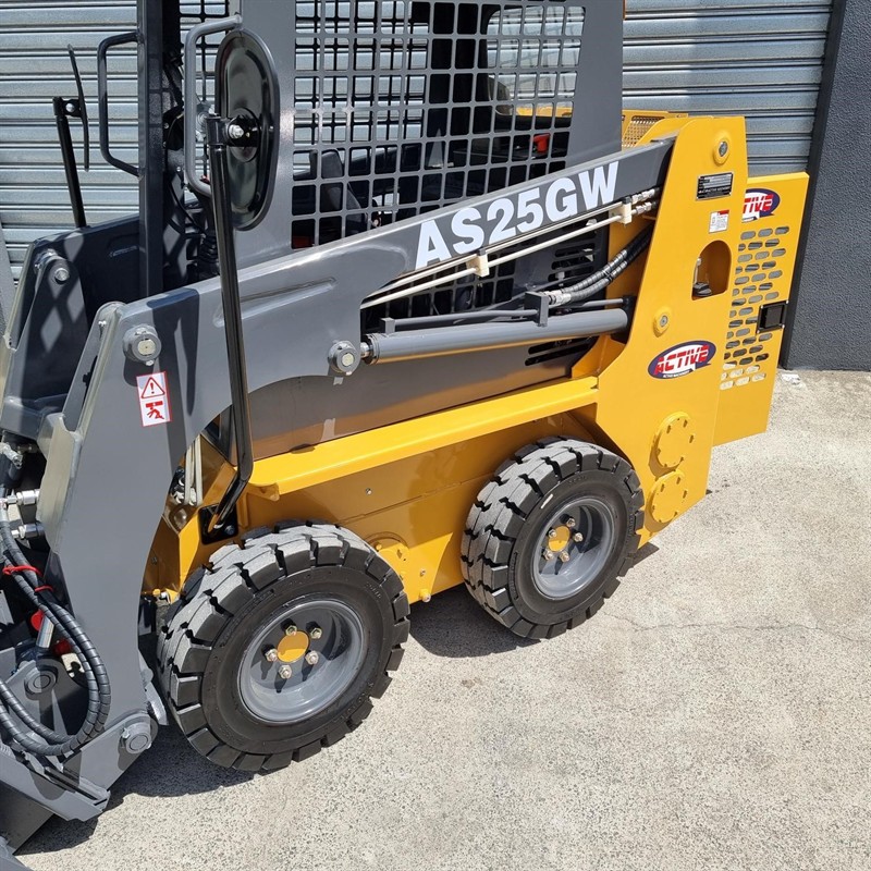 AS25GW Skid Steers image 14