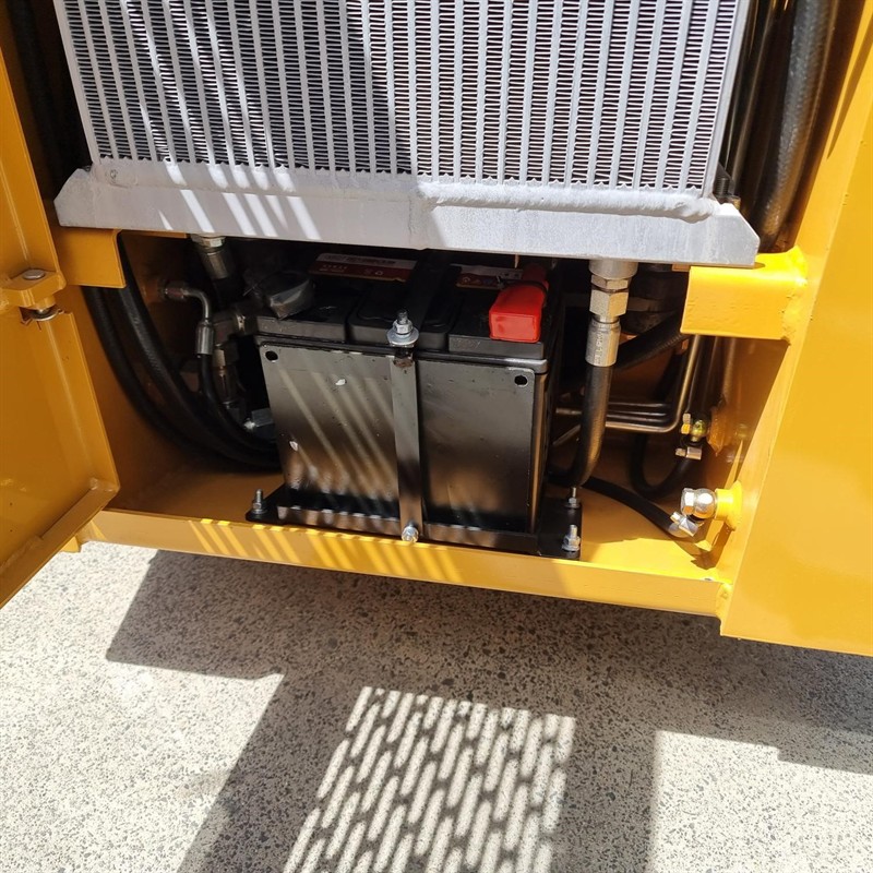 AS25GW Skid Steers image 21