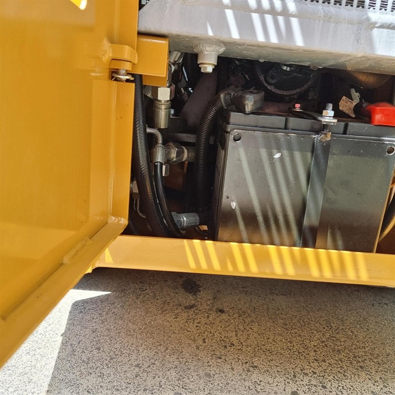 AS25GW Skid Steers image 23