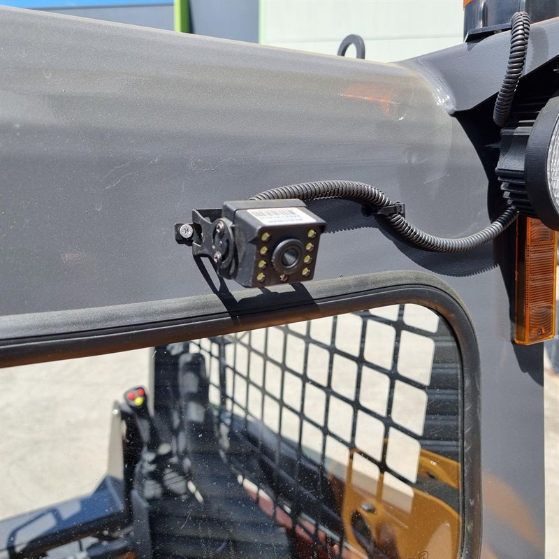 AS25GW Skid Steers image 37