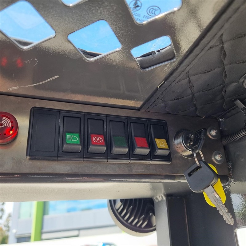 AS25GW Skid Steers image 44