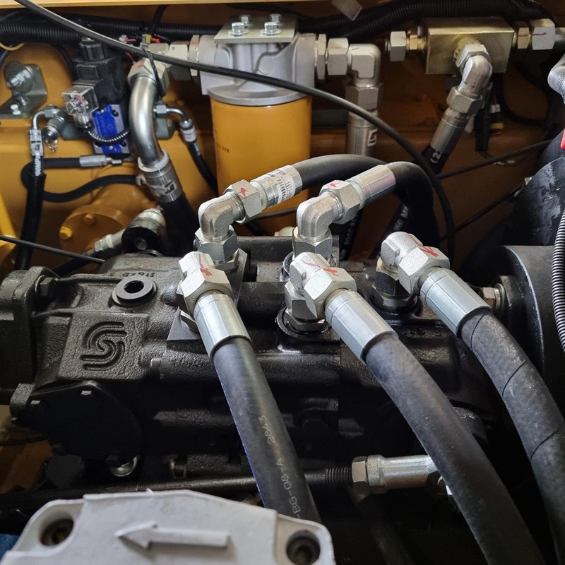 AS50G Skid Steers image 16