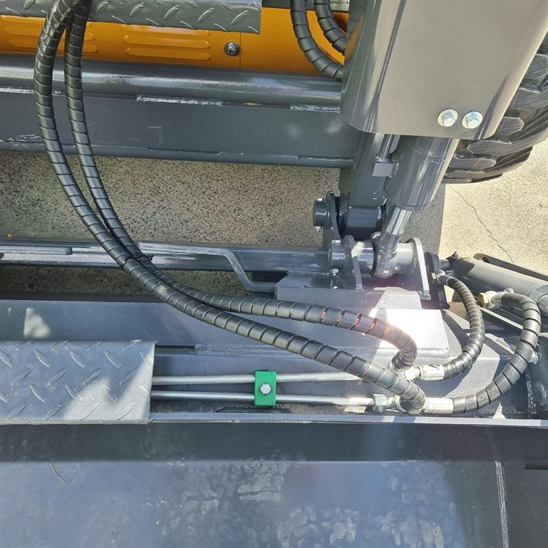 AS55GW Skid Steers image 10