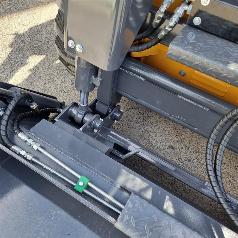 AS55GW Skid Steers image 11