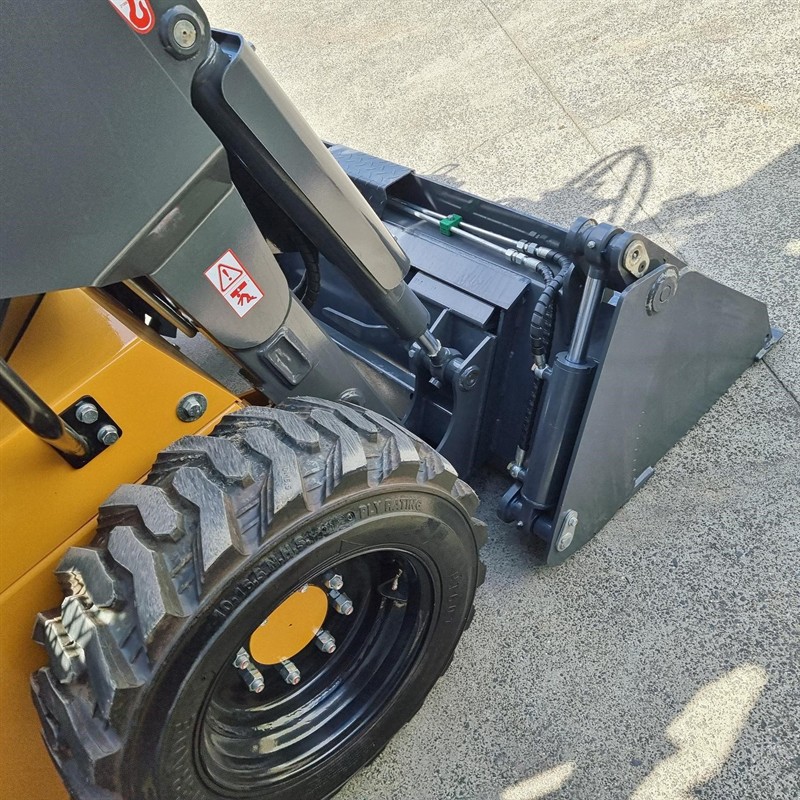 AS55GW Skid Steers image 29