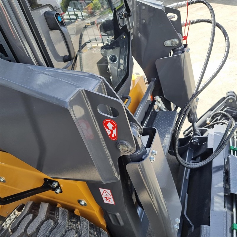 AS55GW Skid Steers image 30