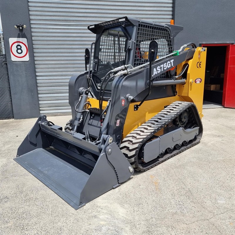 AS75GT Skid Steers image 3