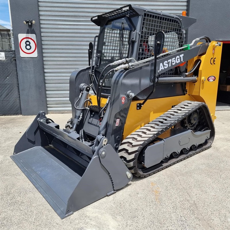 AS75GT Skid Steers image 4