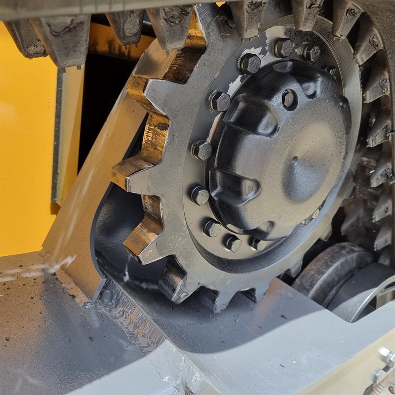 AS75GT Skid Steers image 18