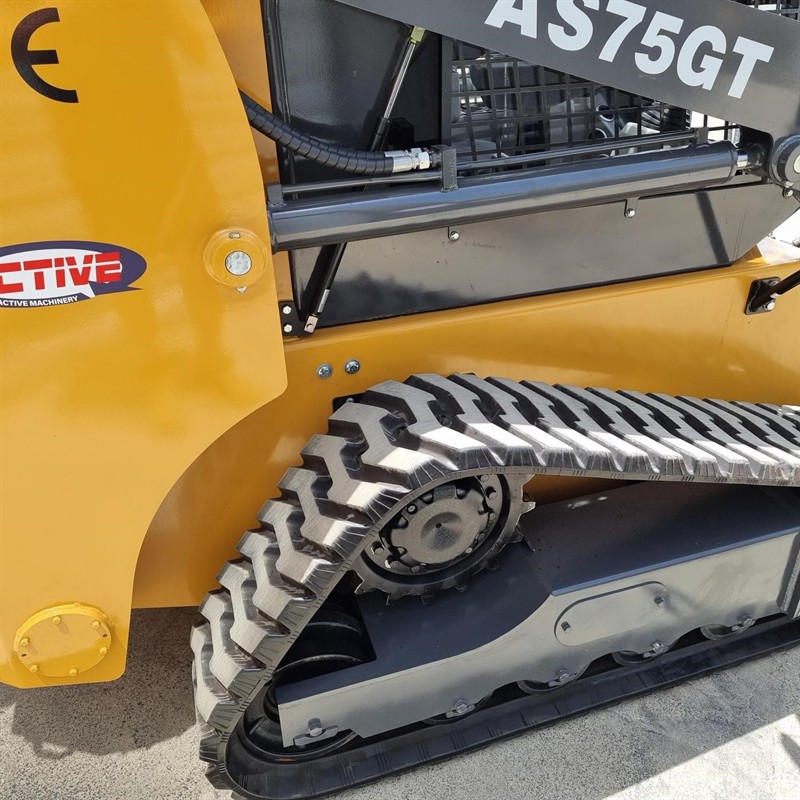 AS75GT Skid Steers image 27