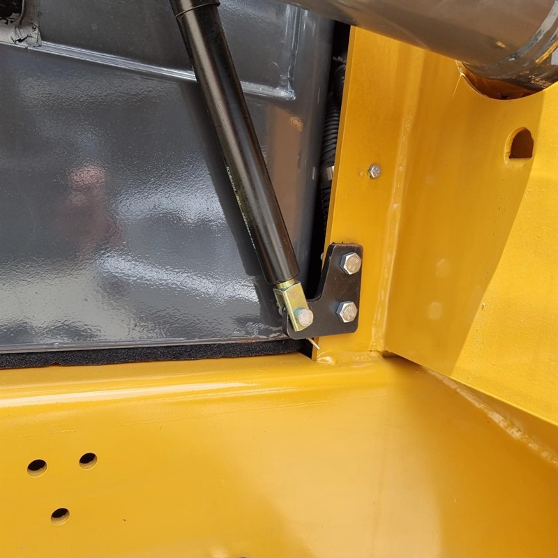 AS75GT Skid Steers image 34