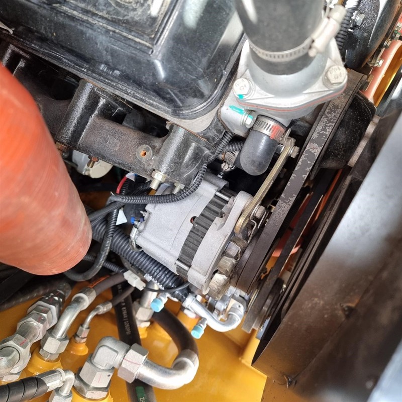 AS75GT Skid Steers image 45