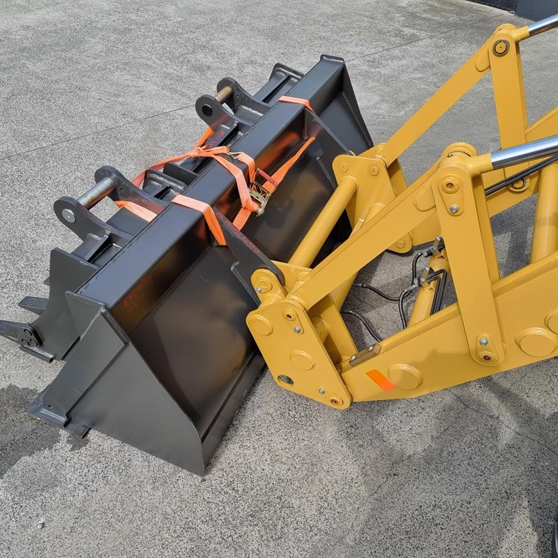 AB388C-II 8 Tonne Backhoe image 9