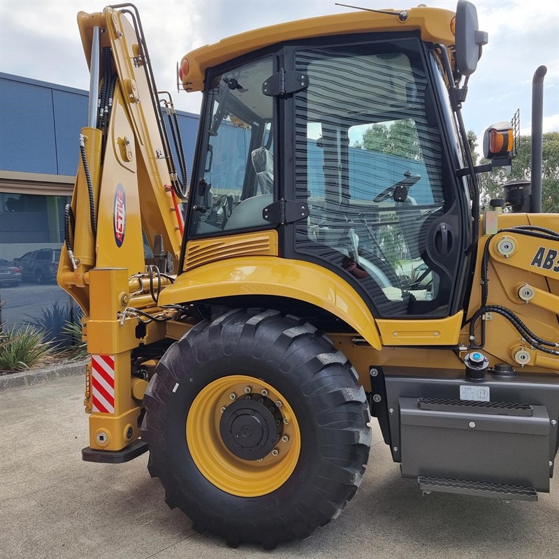AB388C-II 8 Tonne Backhoe image 15