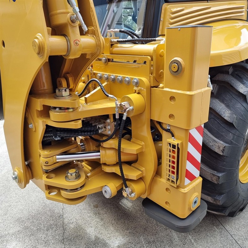 AB388C-II 8 Tonne Backhoe image 17