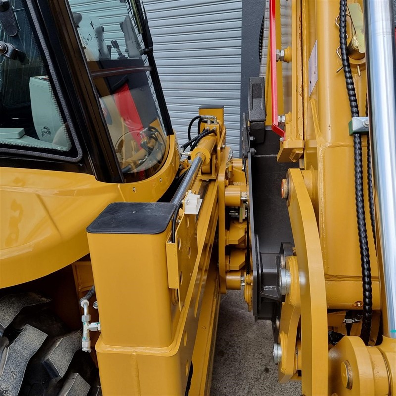 AB388C-II 8 Tonne Backhoe image 22