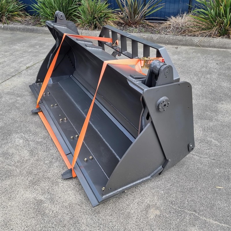 AB388C-II 8 Tonne Backhoe image 32