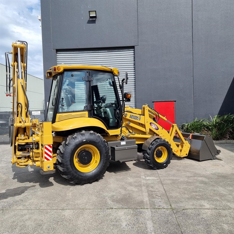 AB388C-II 8 Tonne Backhoe image 39