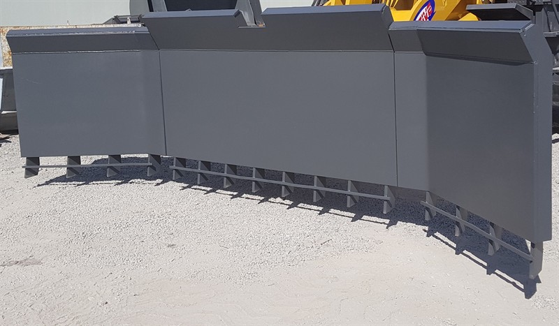 5m Stick Rakes Attachments image 2