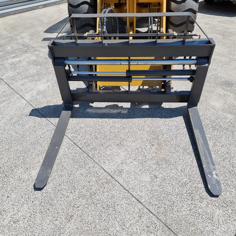 Adjustable Pallet Forks Attachments image 5