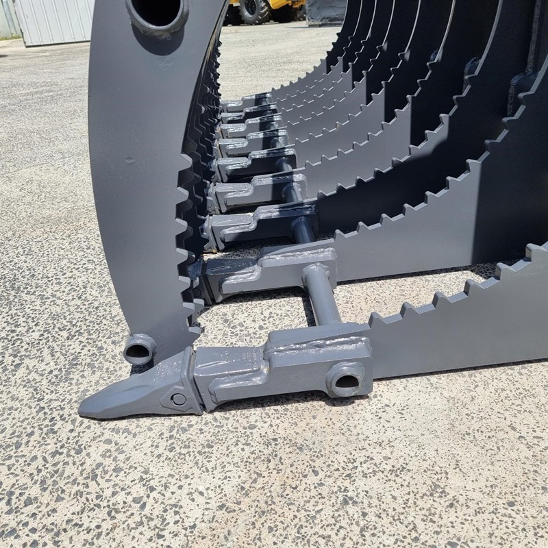 AL926F Grapple Bucket Attachments image 33