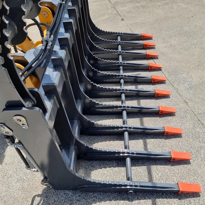 AL922D-AL930D-AL930TD Grapple Bucket Attachments image 7