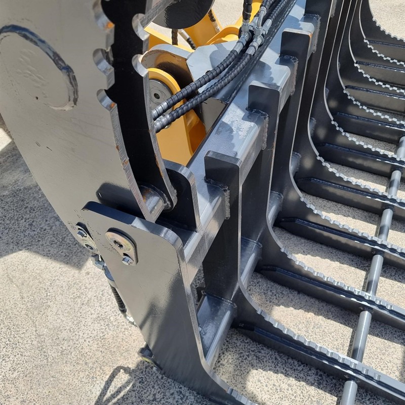 AL922D-AL930D-AL930TD Grapple Bucket Attachments image 10