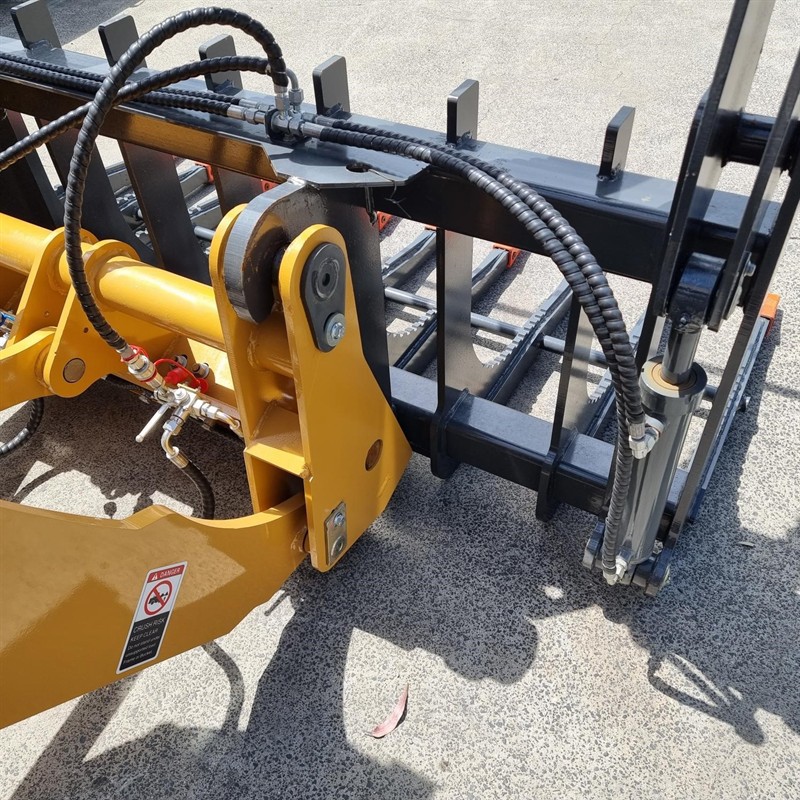 AL922D-AL930D-AL930TD Grapple Bucket Attachments image 14