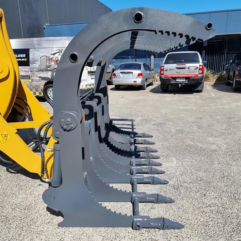 Grapple Bucket 936-938-948 Attachments image 32