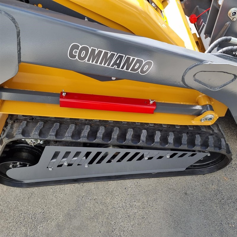 AM334DT Commando Mini Skidsteers image 13