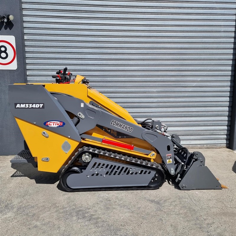 AM334DT Commando Mini Skidsteers image 32