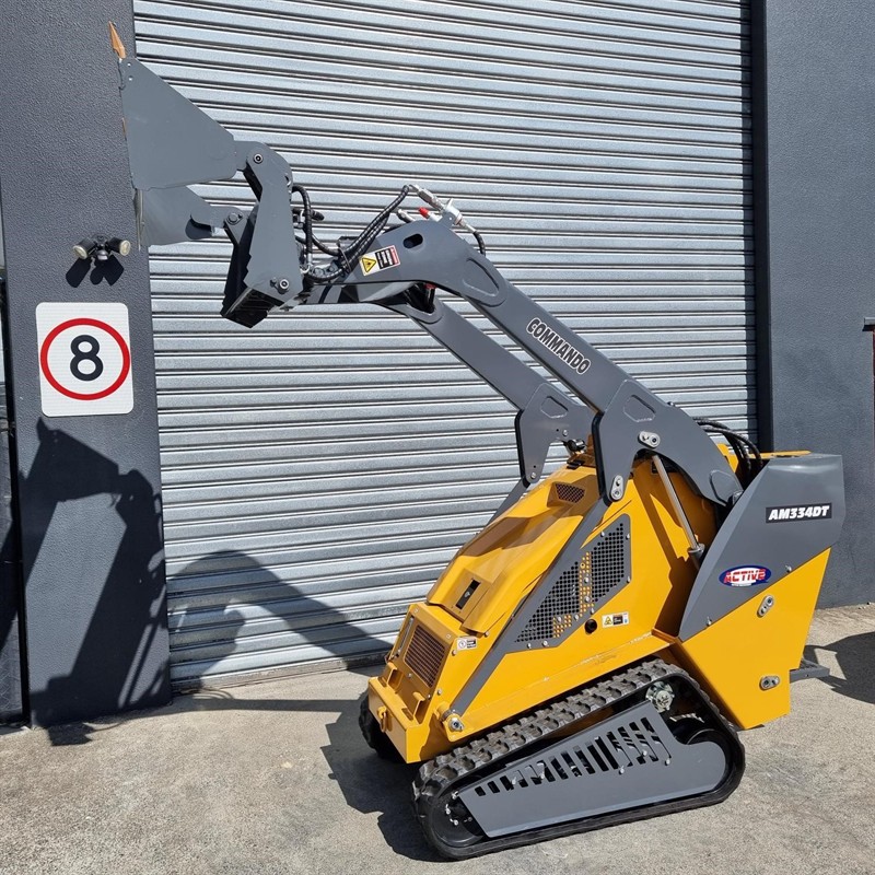 AM334DT Commando Mini Skidsteers image 56