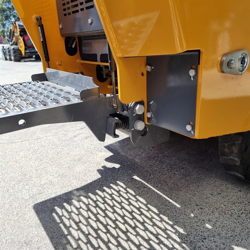 AM334DT Commando Mini Skidsteers image 67