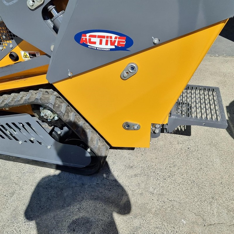 AM334DT Commando Mini Skidsteers image 69