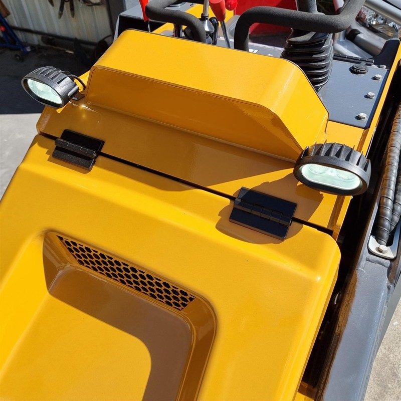 AM334DT Commando Mini Skidsteers image 70