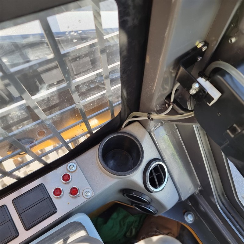 AS55GT Skid Steer image 38