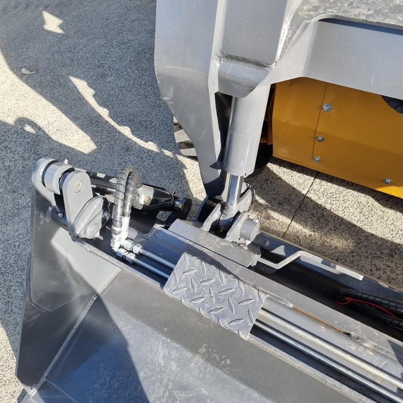 AS55GT Skid Steer image 56